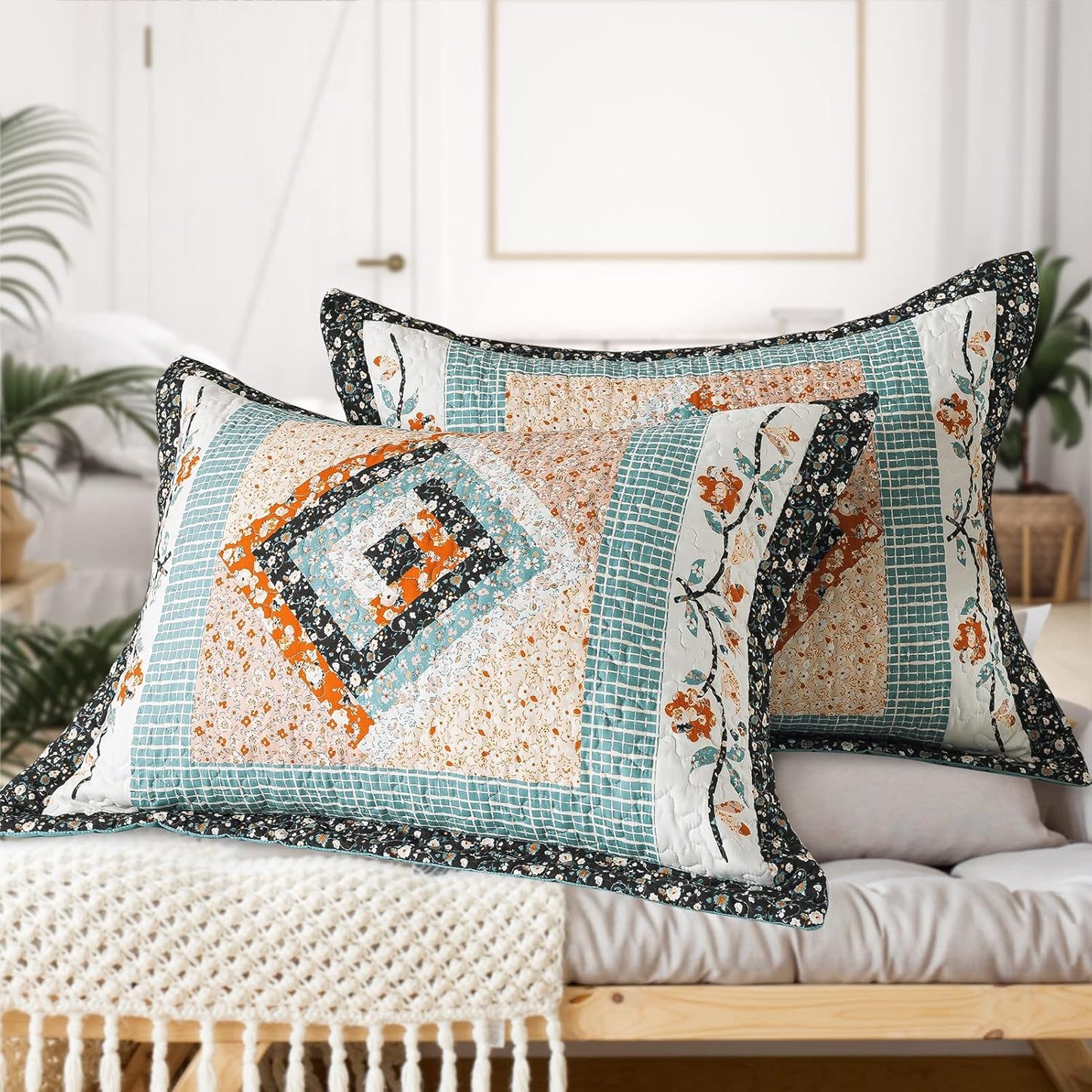 VAPUTAR Queen Size Bedding Set - 3 Pieces, Boho Quilt, Lightweight Reversible Coverlet Bedspread for Farmhouse Bedroom (Floral)