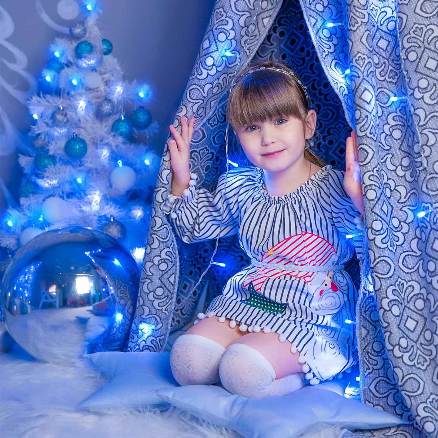 250 LED Blue Christmas Lights Outdoor 82ft Clear Wire Blue String Lights 8 Modes Clear Wire, Plug in Waterproof Twinkle Fairy String Light for Indoor Christmas Tree Bedroom Decorations