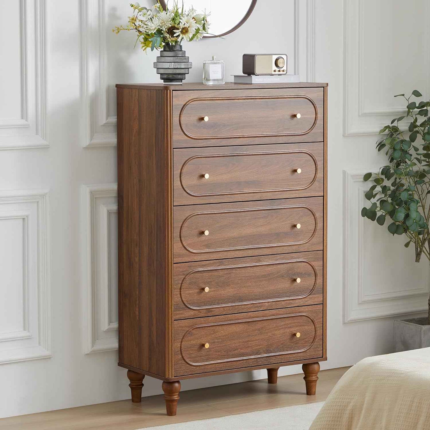 ORRD Fluted 5 Drawer Dresser for Bedroom, Mid Century Modern Chest of Drawers, Wood Storage Large Dresser Organizer for Bedroom Living Room Hallway Closet, Walnut