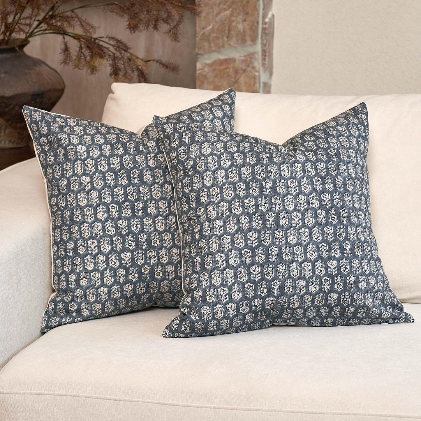 DOMVITUS Floral Pillow Covers Set of 2, Throw Pillow Covers 18x18, Floral Print Neutral Accent Decorative Pillow Covers for Living Room, Bed, Dusty Blue