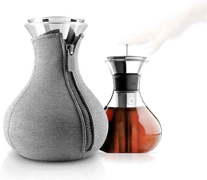 EVA SOLO | Tea-maker 1.0l | Drip-free Borosilicate Glass with Insulating Neoprene Cover | Danish Design, Functionality & Quality | Dark Grey