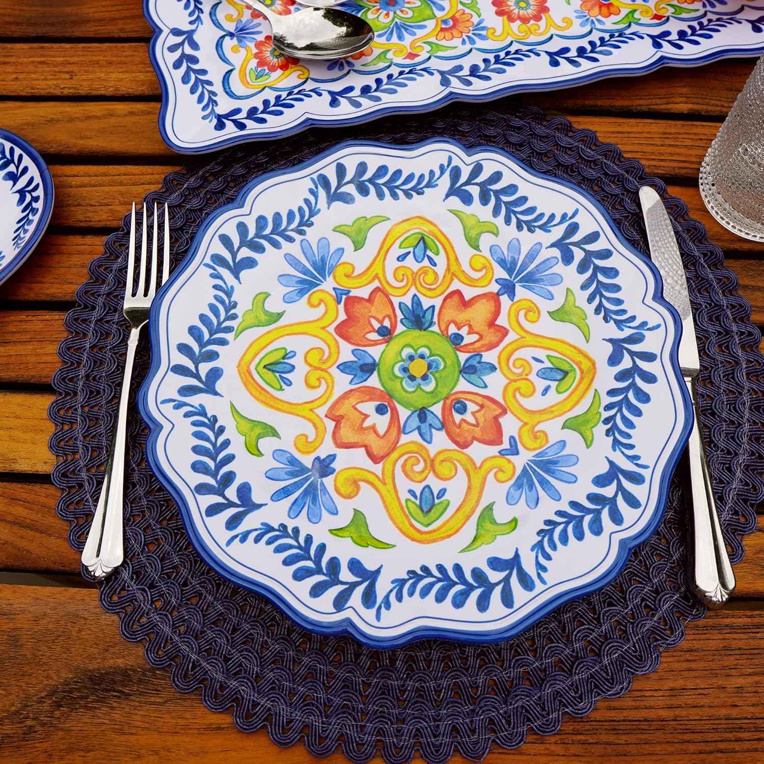 Flores Melamine Dinner Plates, Set of 4 – Colorful Outdoor Dinnerware, Break-Resistant & Dishwasher Safe, Great for Patio, RV, and Everyday Dining