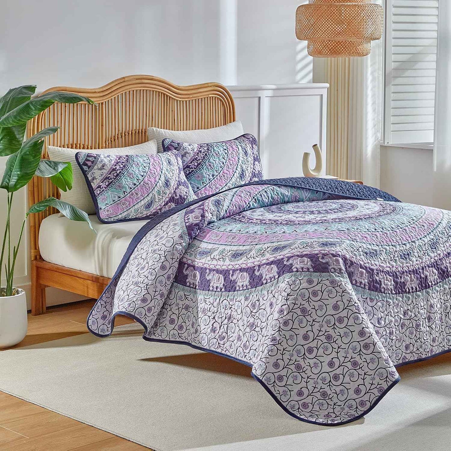 Boho Quilt Set King Size - Reversible Summer Bohemian Quilt Bedding Set, 3 Pieces Colorful Lightweight Microfiber Bedspread Purple Elephant Paisley Circle Coverlet Set with Pillow Shams for Hot Day