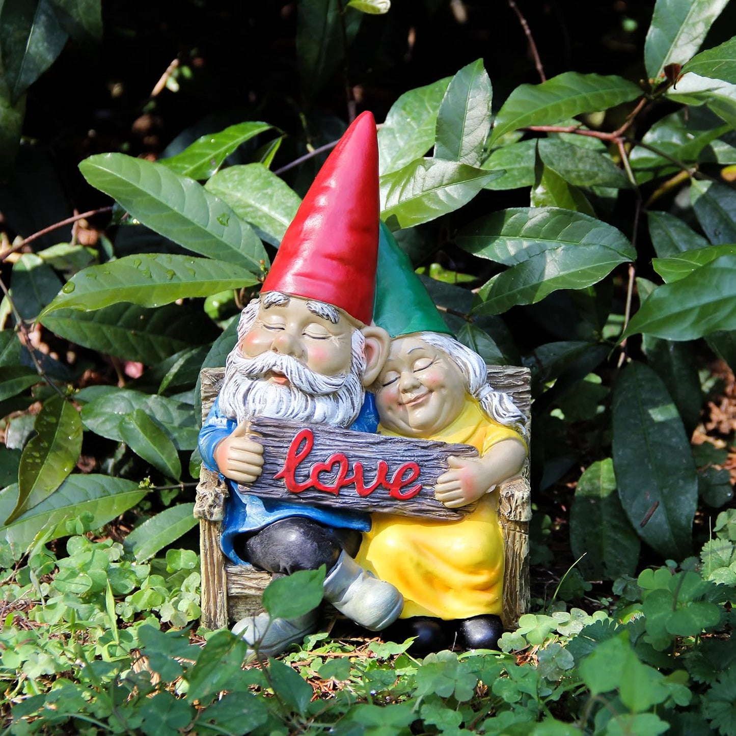 Garden gnome statue for outdoor decor,Couple in love gnomes figurine for patio lawn yard garden outdoor decoration,garden sculptures & statues,knome romantic indoor ornament forever lover gift
