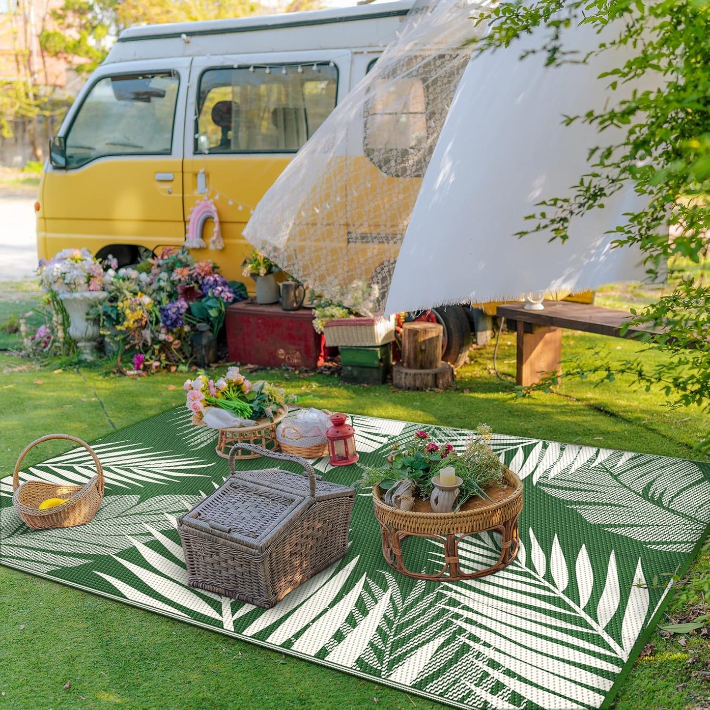 GENIMO Outdoor Rug 9' x 12' Waterproof for Patios Clearance, Reversible Outdoor Plastic Straw Camping Rug Carpet, Large Area Rugs Mats for RV, Picnic, Backyard, Deck, Balcony, Porch, Dark Green&White