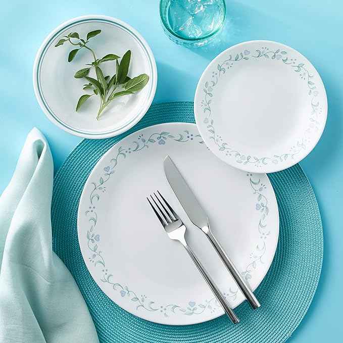 Corelle Vitrelle 18-Piece Service for 6 Dinnerware Set Triple Layer Glass and Chip Resistant, Lightweight Round Plates and Bowls Set, Country Cottage