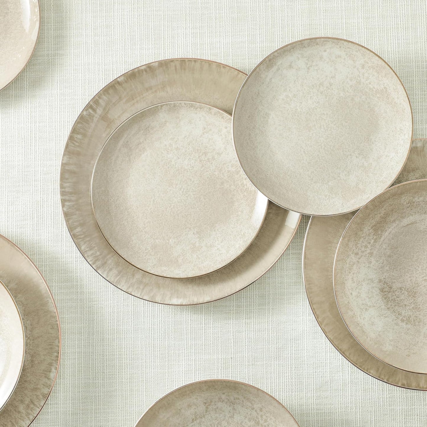 Christian Siriano Onyx 12-Piece Dinnerware Set Porcelain, Plates and Bowls Set, Hand Wash Dish, Dish Set for 4, Beige and Gold