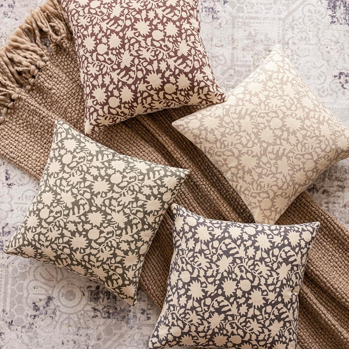 Foindtower Set of 2 Decorative Neutral Floral Throw Pillow Covers Accent Farmhouse Cushion Covers Boho Vintage Pillowcase for Couch Sofa Bedroom Living Room Home Decor Outdoor,20×20 Inch,Wine Red