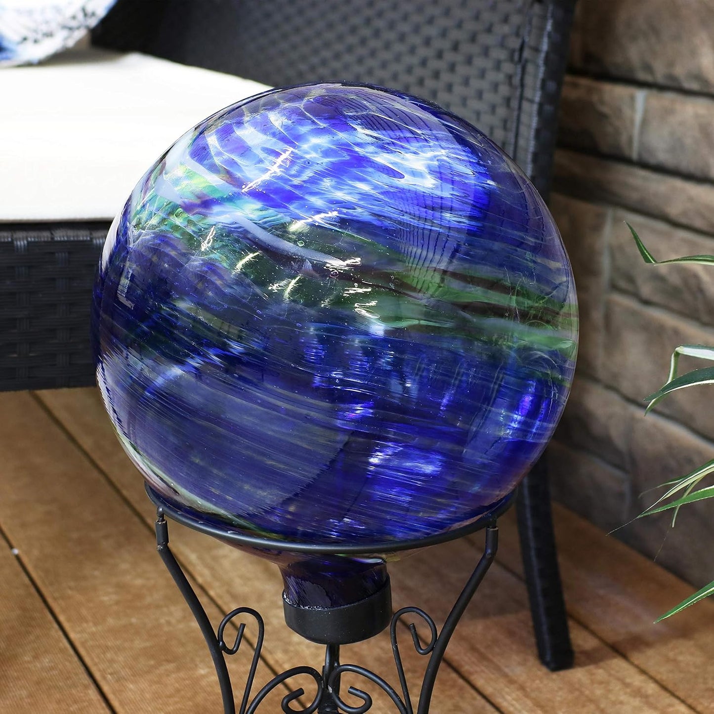 Sunnydaze 10-Inch Gazing Ball for Garden - Glass Gazing Globe for Outside - Garden Orb Yard Decor - Northern Lights - Set of 2
