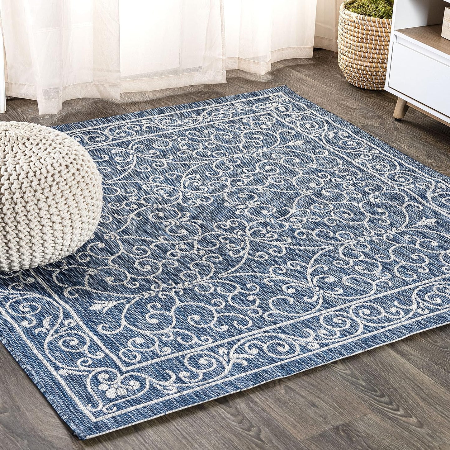 JONATHAN Y Vintage Filigree Indoor Outdoor Square Area Rug 9X9 Navy/Gray, Charleston Textured Weave for Backyard, Patio, Porch, Easy-Cleaning, High Traffic, Pet-Friendly, Non-Shedding (SMB106D-9SQ)