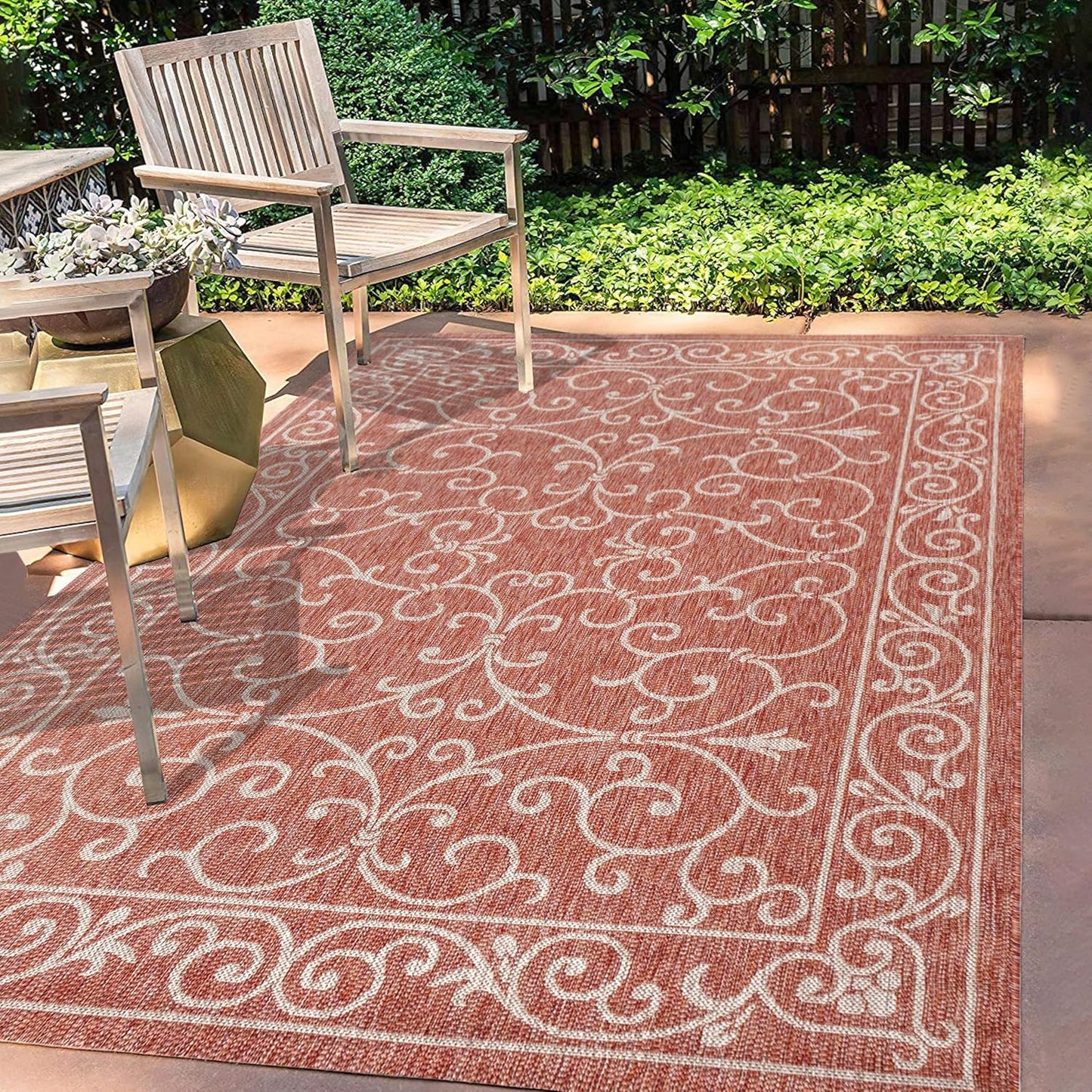 JONATHAN Y Vintage Filigree Indoor Outdoor Area Rug 5X8 Red/Beige, Charleston Textured Weave for Backyard, Patio, Porch, Easy-Cleaning, High Traffic, Pet-Friendly, Non-Shedding (SMB106B-5)